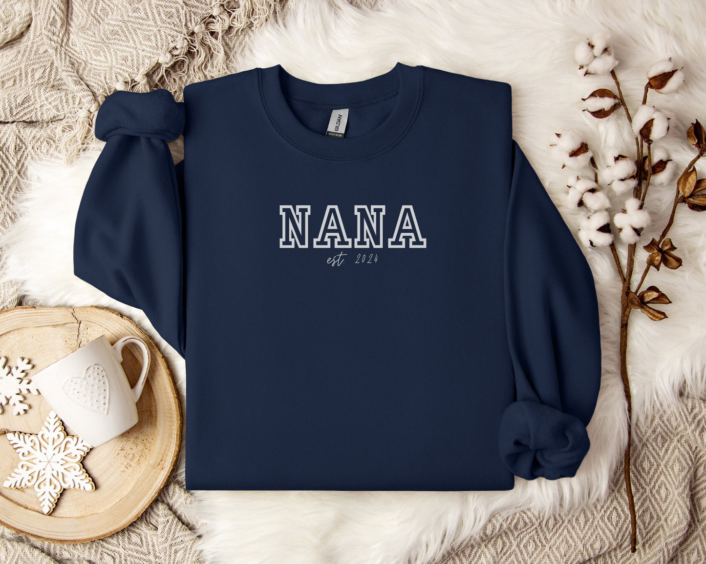 Personalized Grandma Sweater, Custom Nana Sweater, Gift for Grandma, Grandma pregnancy reveal, Custom Grandma Sweater, Christmas Gift
